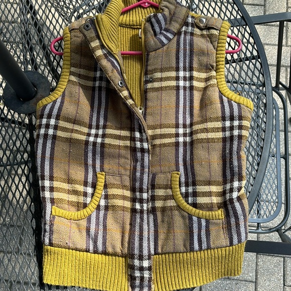 Mossimo Vest - Picture 6 of 13